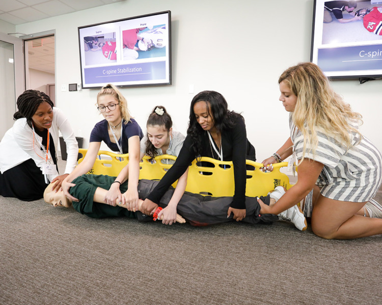 Explore Summer Medical Programs for High School Students